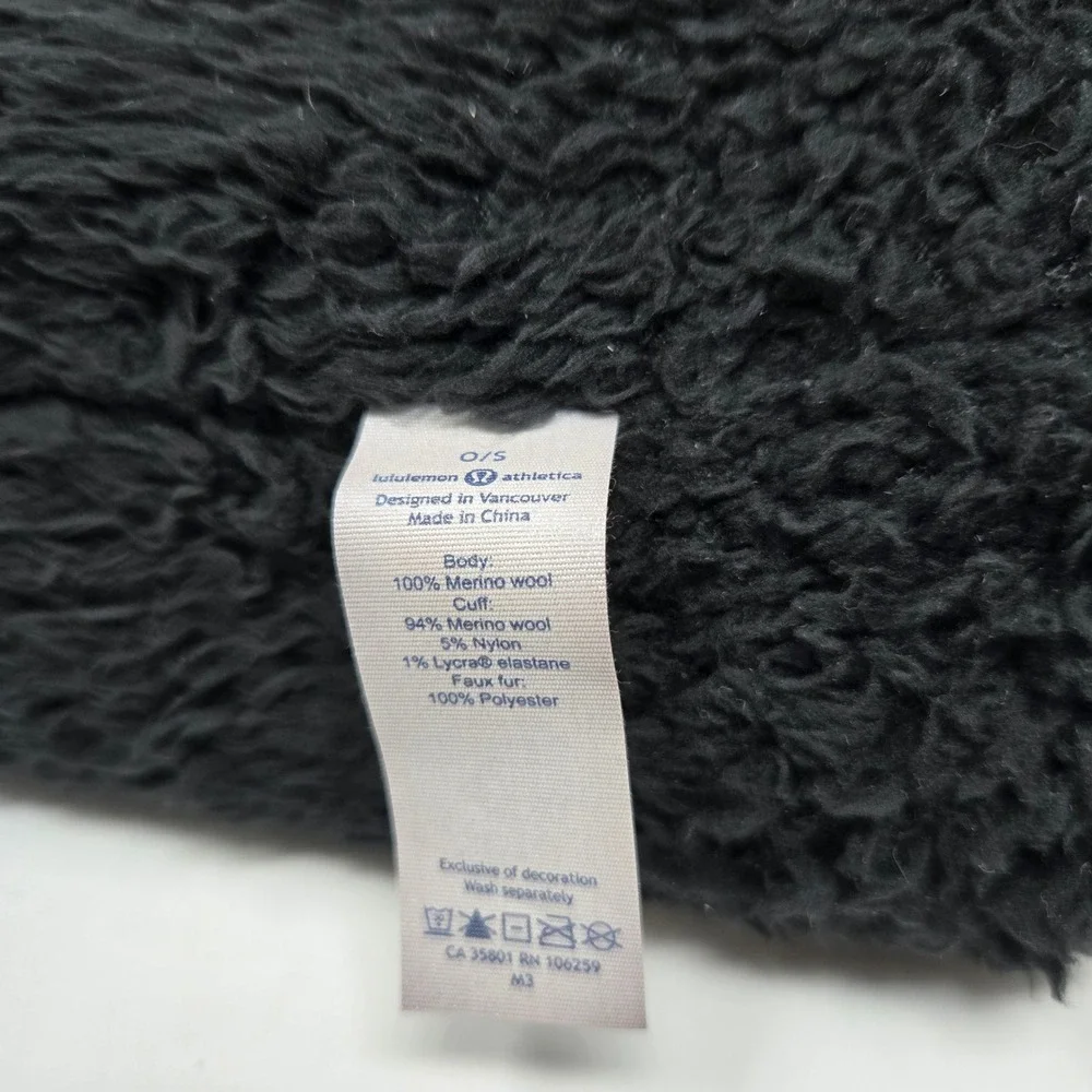 Lululemon Beanie Hat Black‎ Faux Fur Lined Merino Wool Cozy Winter Warm - Picture 6 of 6